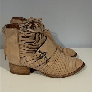 Jeffrey Campbell Isley Women's Tan Ankle Boots